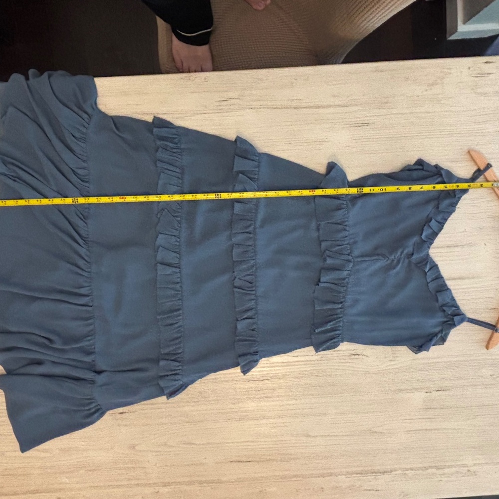 Dress - Picture 3 of 7
